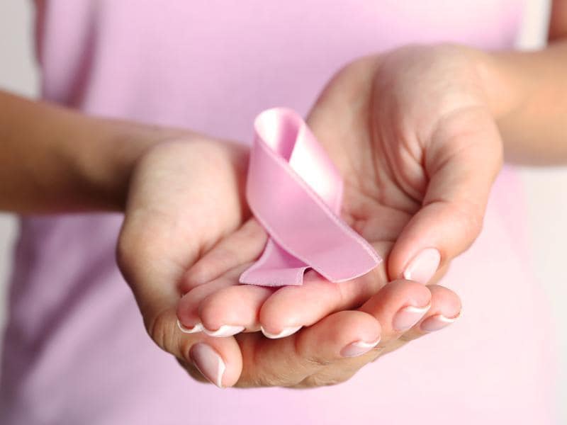 Ladies, take note: Breast cancer can have symptoms other ...